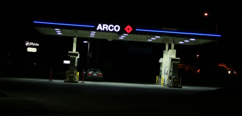 ARCO Gas Station